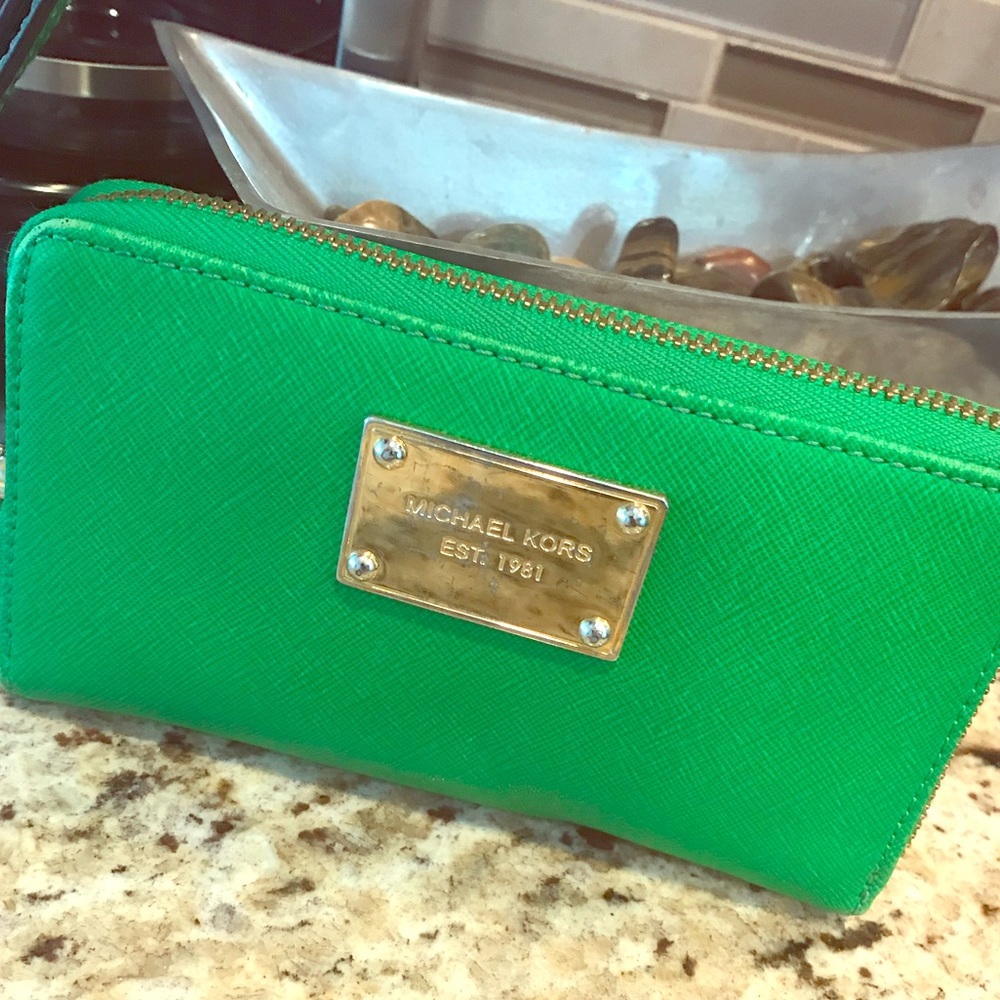Wristlet